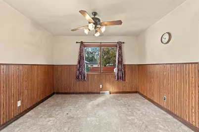 3298 Lindbergh Avenue, Stevens Point, WI 54481 - Photo 18