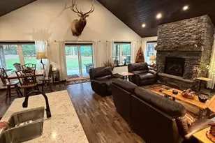 2426 Lake Rd, Junction City, WI 54443 - Photo 12
