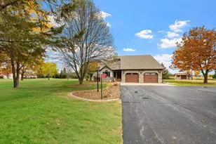 N1407 Meadow Ln, Merrill, WI 54452 - Photo 2