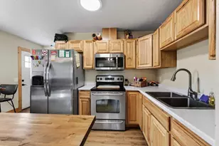 209 N Pierce St, Adams, WI 53910 - Photo 6