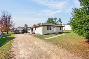 209 N Pierce St, Adams, WI 53910 - Photo 4