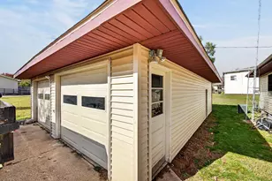 209 N Pierce St, Adams, WI 53910 - Photo 32