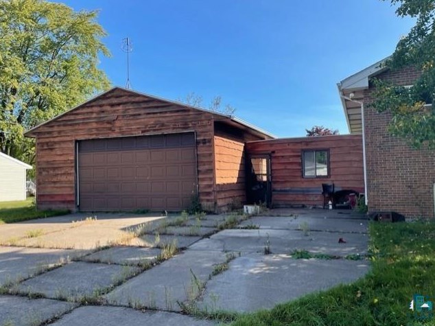 821 Faxon St, Superior, WI 54880-5126