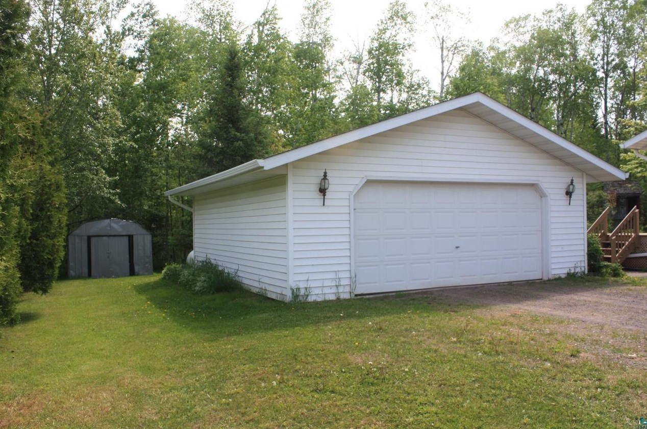 3064 Chicago Ave, Superior, WI 54880-8123