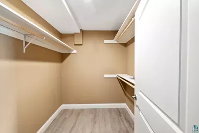 208 3rd Ave W, Ashland, WI 54806 - Photo 16