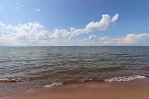 2729 Lake Shore Dr E, Ashland, WI 54806 - Photo 4