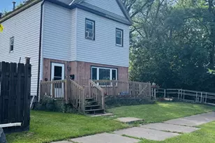 1922 Iowa Ave, Superior, WI 54880 - Photo 2