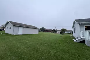 2023 E 11th St, Superior, WI 54880 - Photo 36