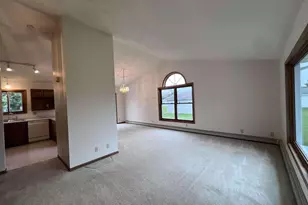 2023 E 11th St, Superior, WI 54880 - Photo 6