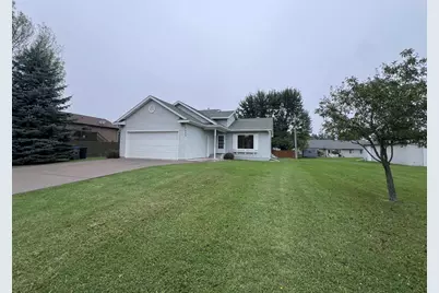 2023 E 11th St, Superior, WI 54880 - Photo 32
