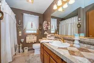 1605 N 54th St, Superior, WI 54880 - Photo 14