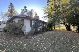 202 N 58th St, Superior, WI 54880 - Photo 2
