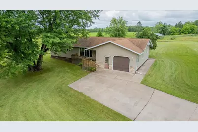 5426 S Darrow Rd, Superior, WI 54880 - Photo 2