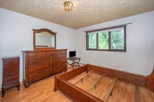 5426 S Darrow Rd, Superior, WI 54880 - Photo 14