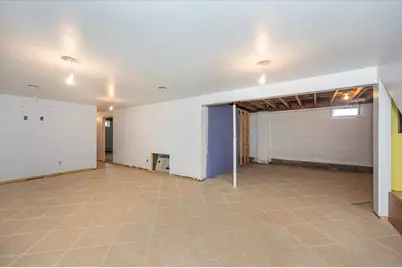 5426 S Darrow Rd, Superior, WI 54880 - Photo 20