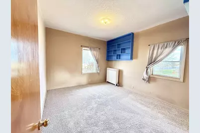 402 East 2nd St, Superior, WI 54880 - Photo 22