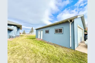 402 East 2nd St, Superior, WI 54880 - Photo 6