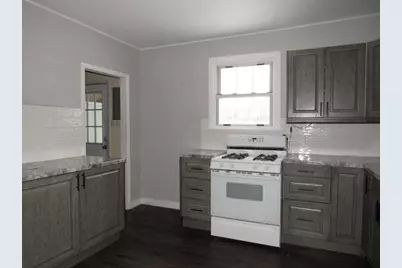 5716 Oakes Ave, Superior, WI 54880 - Photo 2