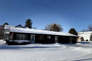 201 N 4th Ave W, Washburn, WI 54891 - Photo 2