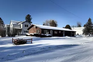 201 N 4th Ave W, Washburn, WI 54891 - Photo 4