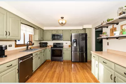 3107 Hughitt Ave, Superior, WI 54880 - Photo 4