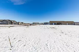 14 Spartan Cir Dr, Superior, WI 54880 - Photo 12