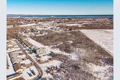 32Xx Lamborn Ave, Superior, WI 54880 - Photo 2