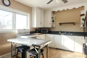 608 W 3rd St, Washburn, WI 54814 - Photo 4