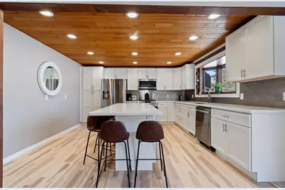 11923 E County Rd B, Lake Nebagamon, WI 54880 - Photo 18