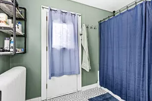 2402 Banks Ave, Superior, WI 54880 - Photo 30