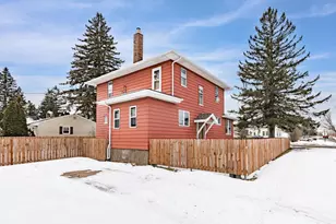 2402 Banks Ave, Superior, WI 54880 - Photo 44