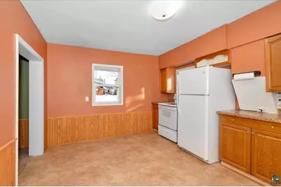 1628 Ohio Ave, Superior, WI 54880 - Photo 8