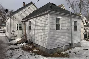 1720 Iowa Ave, Superior, WI 54880 - Photo 2