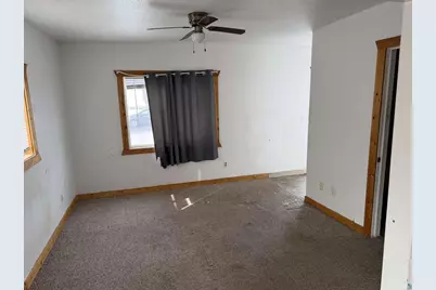 1720 Iowa Ave, Superior, WI 54880 - Photo 4