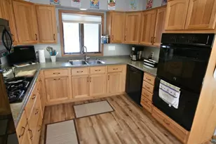 610 Hillside Dr, Washburn, WI 54891 - Photo 10