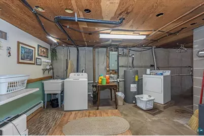 2010 Garfield Ave, Superior, WI 54880 - Photo 14