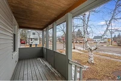 302 E 7th St, Superior, WI 54880 - Photo 22