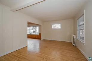 302 E 7th St, Superior, WI 54880 - Photo 10