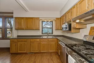 11 B Hayes Ct, Superior, WI 54880 - Photo 10