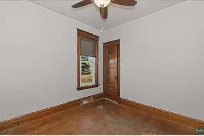 2305 Missouri Ave, Superior, WI 54880 - Photo 10