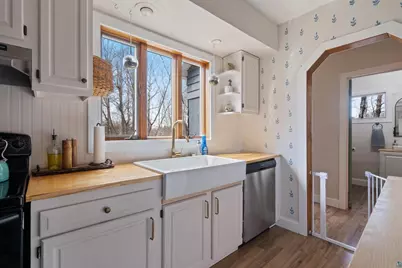 5447 Hoffmockel Rd, Superior, WI 54880 - Photo 6
