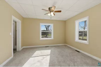 1805 Logan Ave, Superior, WI 54880 - Photo 14