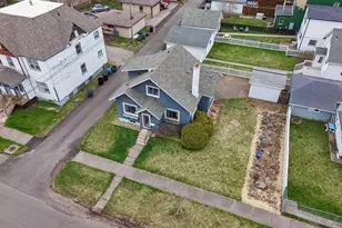 1611 23rd St, Superior, WI 54880 - Photo 2