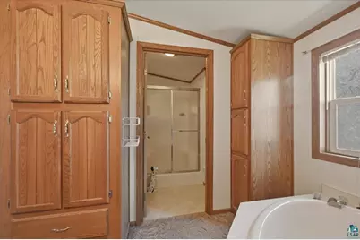 2520 17th St, Superior, WI 54880 - Photo 10