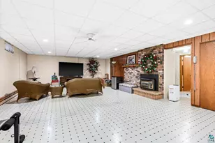 1708 8th St, Superior, WI 54880 - Photo 36