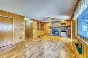 1404 10th St, Superior, WI 54880 - Photo 12