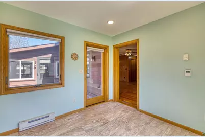 1404 10th St, Superior, WI 54880 - Photo 16