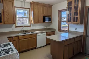 3713 3rd St, Superior, WI 54880 - Photo 8