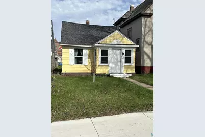1520 Ogden Ave, Superior, WI 54880 - Photo 1