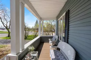 103 E 7th St, Superior, WI 54880 - Photo 2